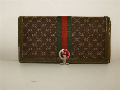 vintage gucci leather wallet coin purse|old Gucci wallet styles.